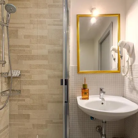 Marlin Guest house 2*