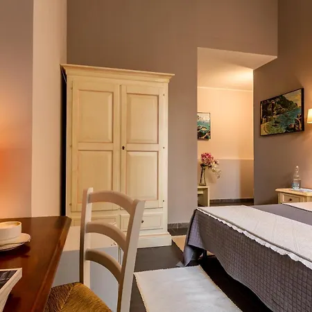 Marlin Guest house 2*