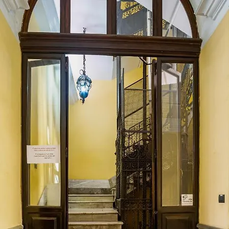 Casa de hóspedes Marlin 2*